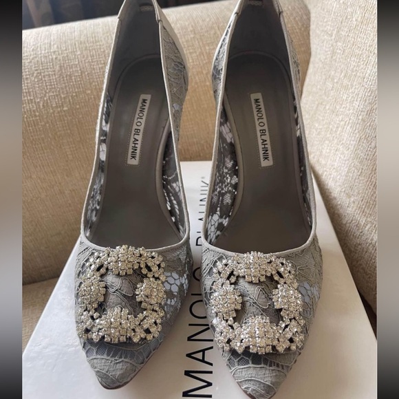 BNWT Manolo Blahnik Floral Print Satin BB Pumps - 39.5 - Picture 4 of 14